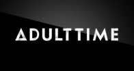 Adult Time का लोगो